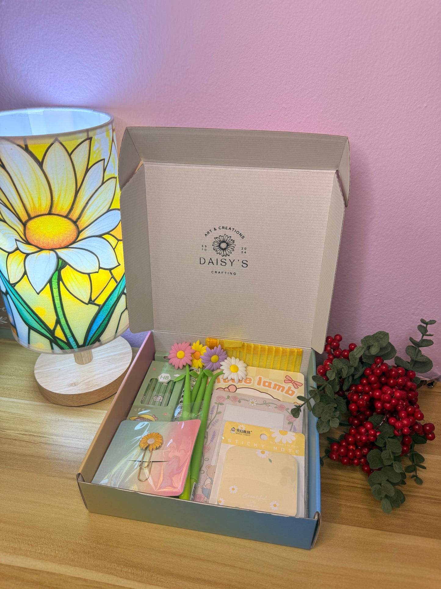 Daisy’s Medium Stationery Bundle