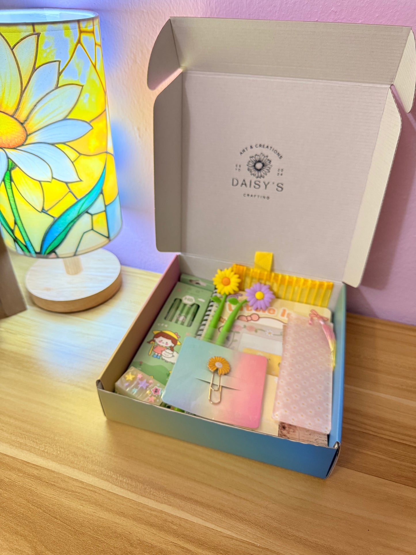 Daisy’s Medium Stationery Bundle