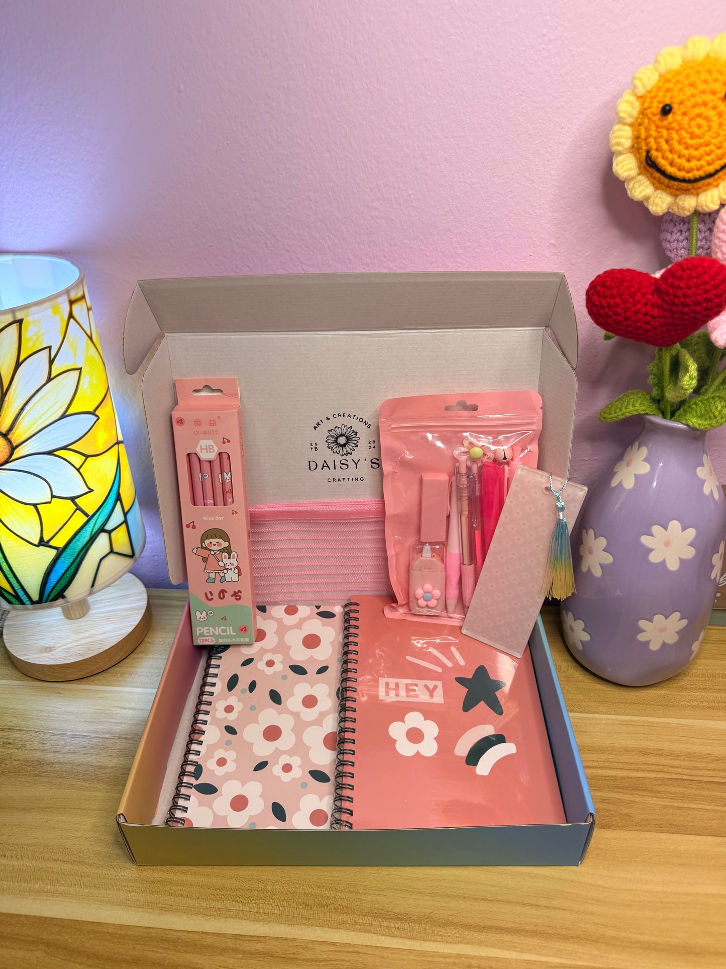 🌸 Daisy’s Stationery Gift Box 🌸