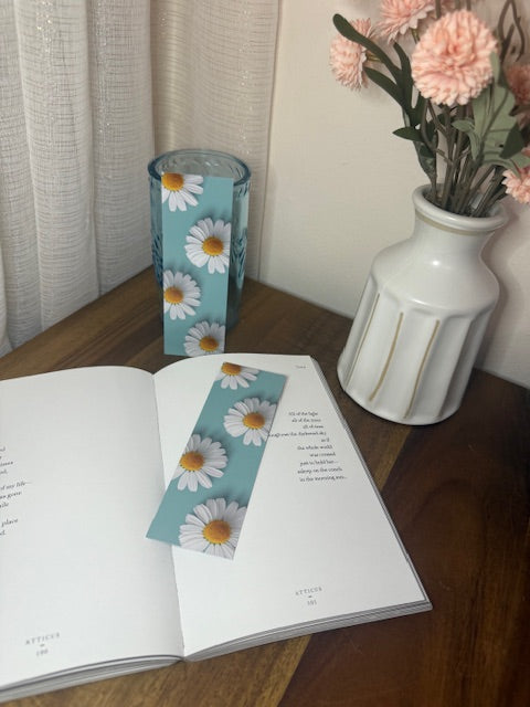 Blooming Daisies Bookmark – Teal